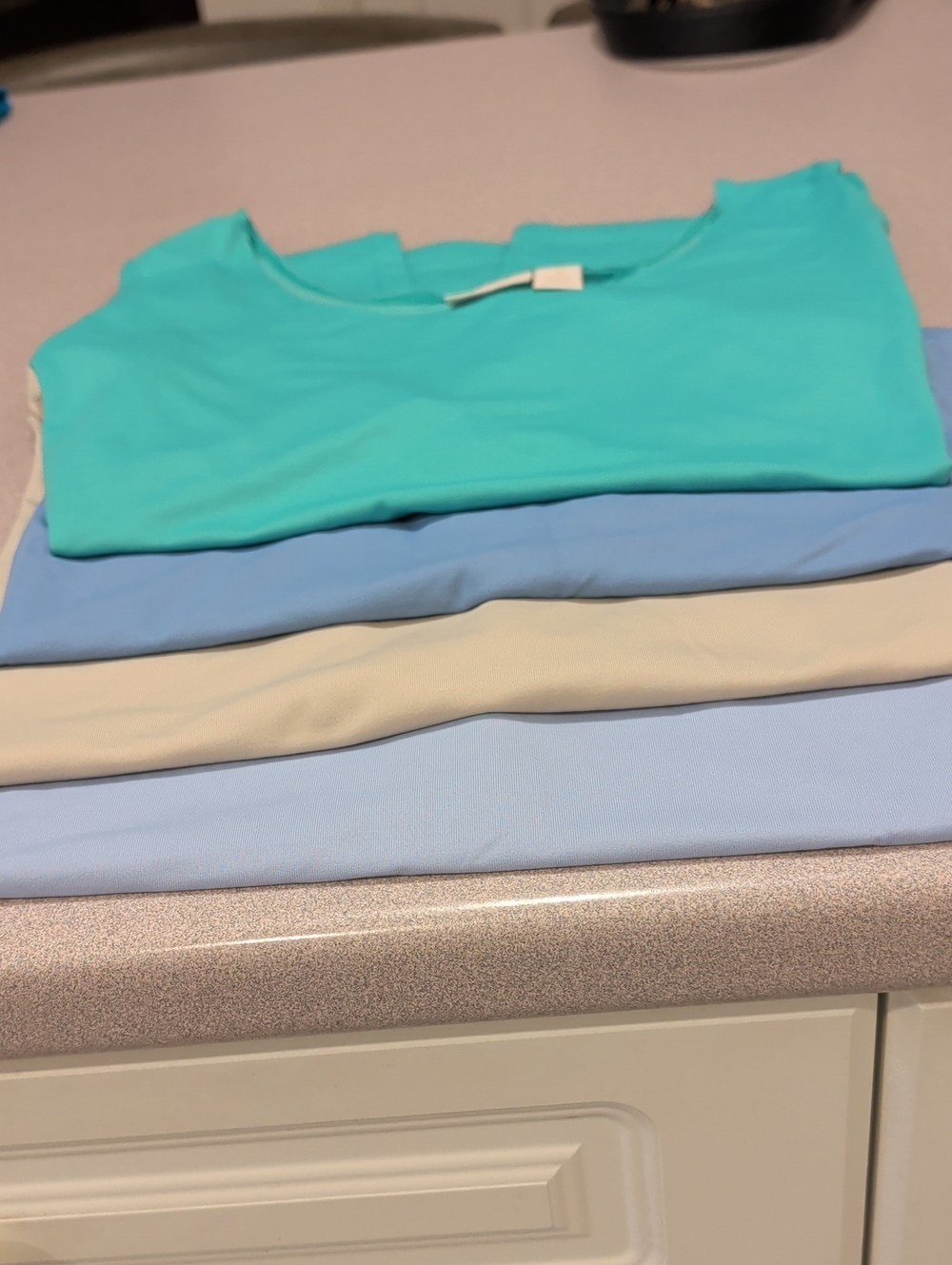 Chico's women's bundle of 4 microfiber tanks hardly worn Size 4 (XXL)